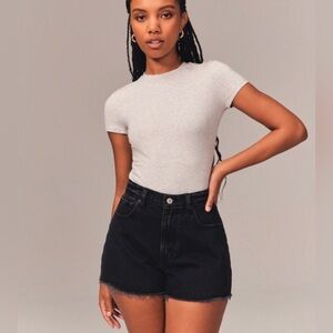 Abercrombie & Fitch The ‘90s Relaxed Cutoff Short High Rise Black Size 34|18